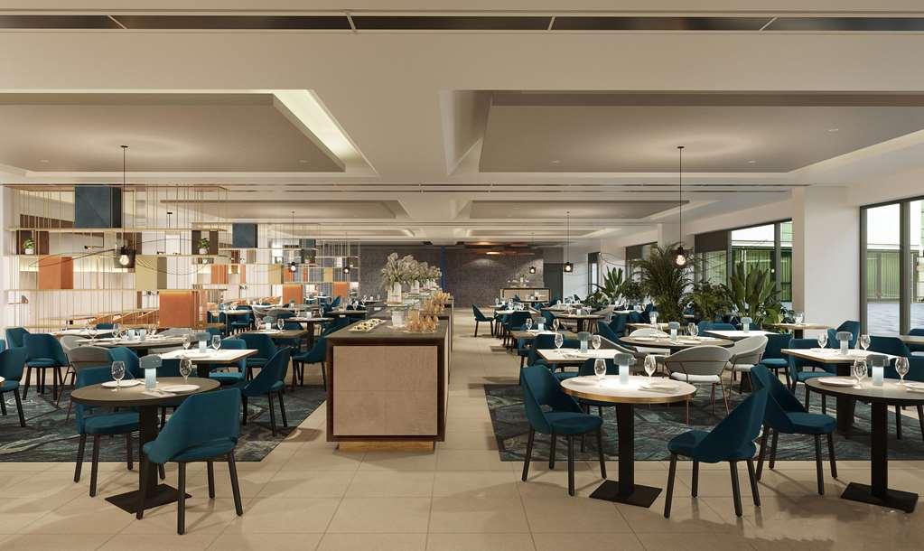 Doubletree By Hilton Milan Malpensa Solbiate Olona Hotell Restaurant bilde