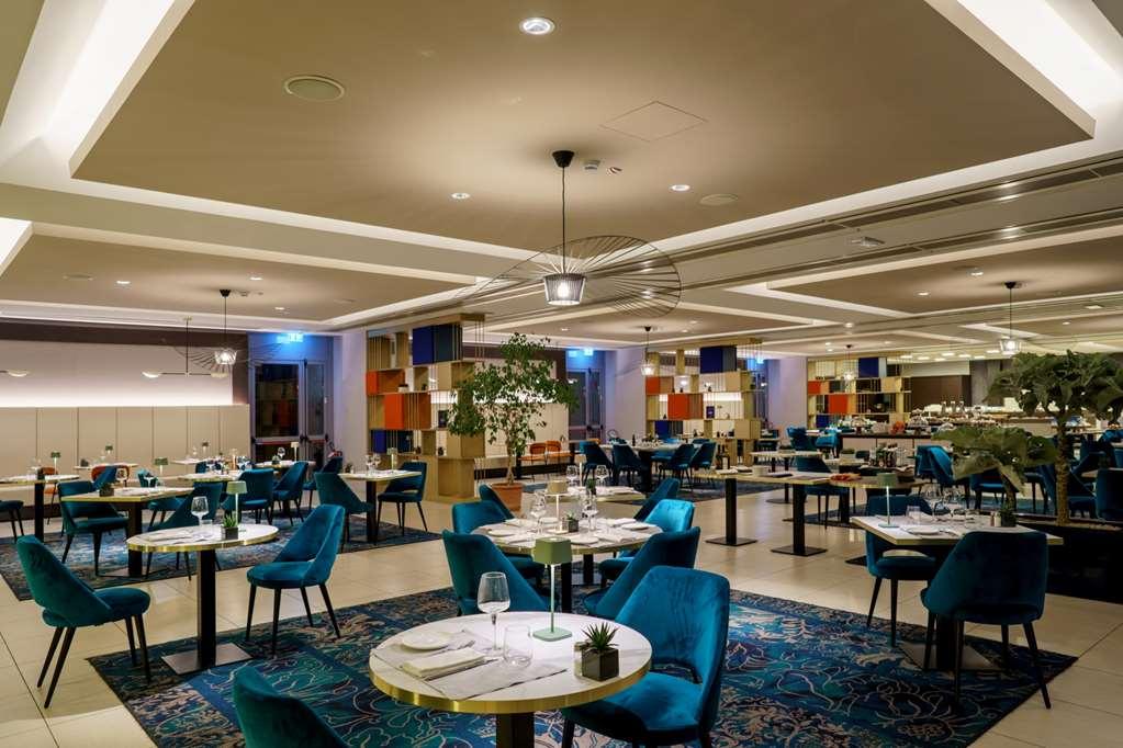 Doubletree By Hilton Milan Malpensa Solbiate Olona Hotell Restaurant bilde