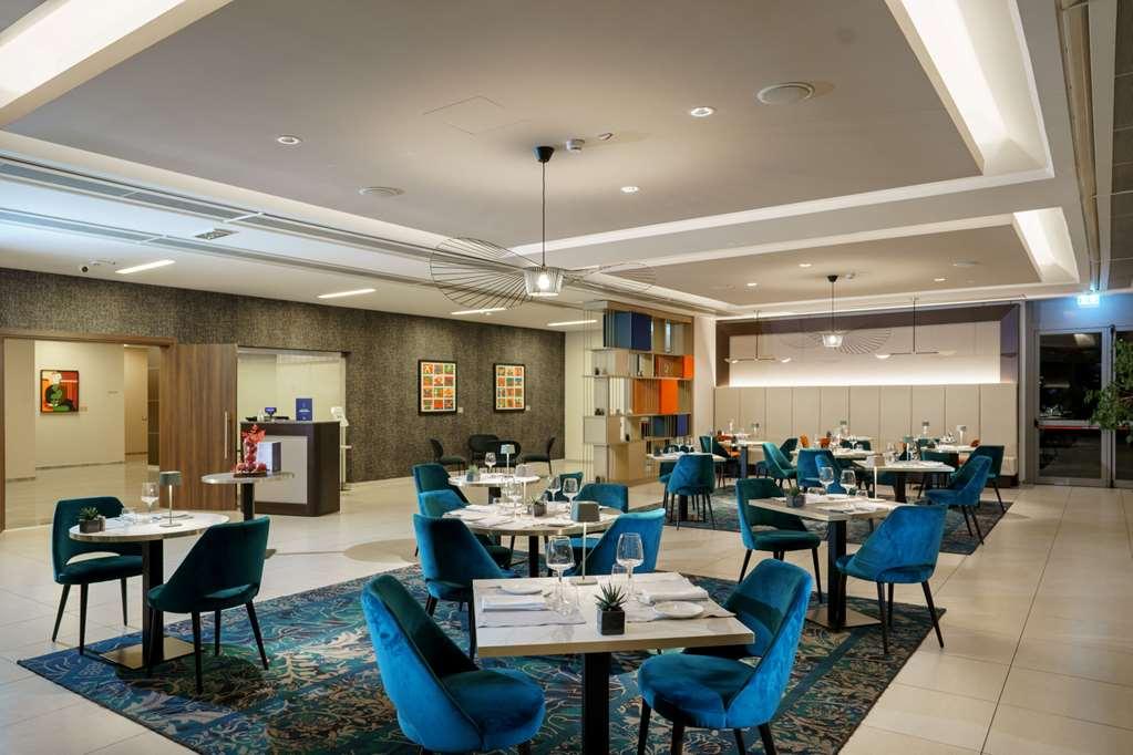 Doubletree By Hilton Milan Malpensa Solbiate Olona Hotell Restaurant bilde