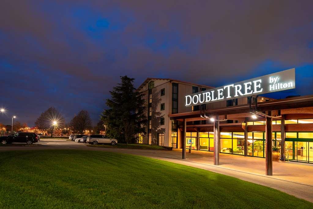 Doubletree By Hilton Milan Malpensa Solbiate Olona Hotell Eksteriør bilde